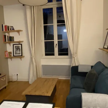 Apartman Au Fil Du Clain — T2 Cosy, Parking & Fibre *