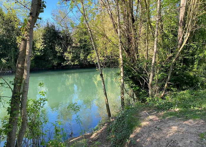 T2 Cosy Et Calme, Parking Prive Et Fibre Inclus Apartman *